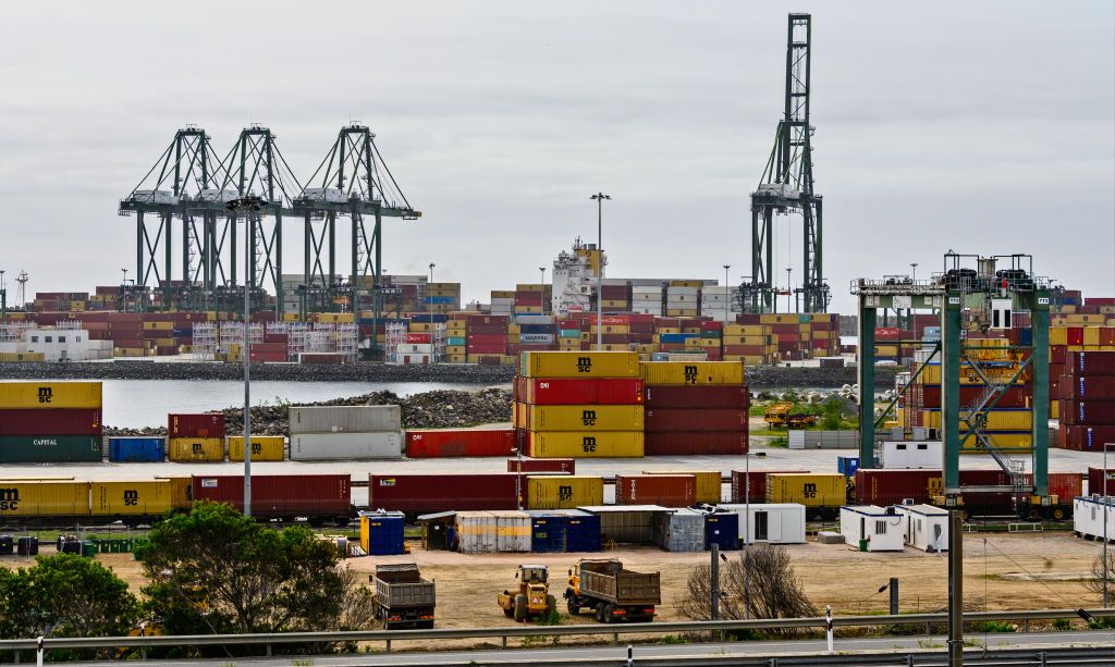 Porto de Sines pode tornar-se um centro de tecnologias ‘verdes’ e biocombustíveis